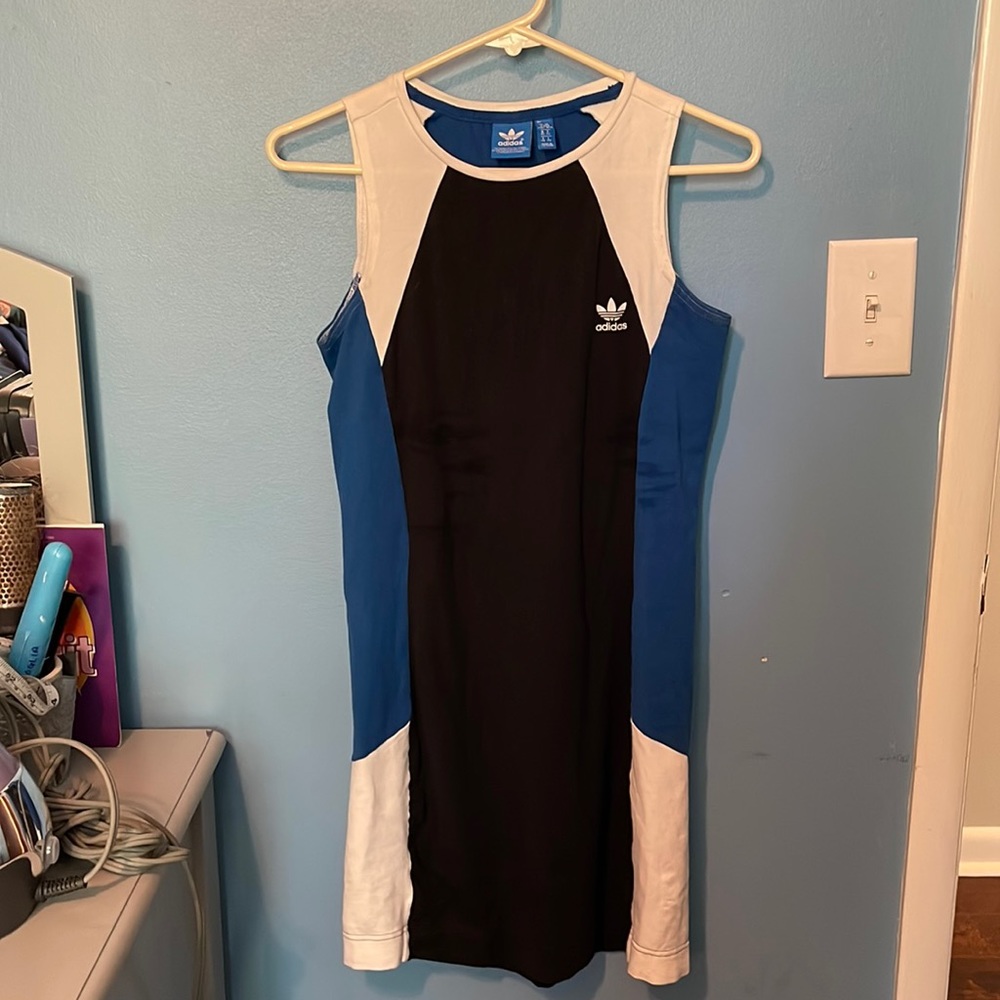 Adidas fitted cotton dress - Size Medium